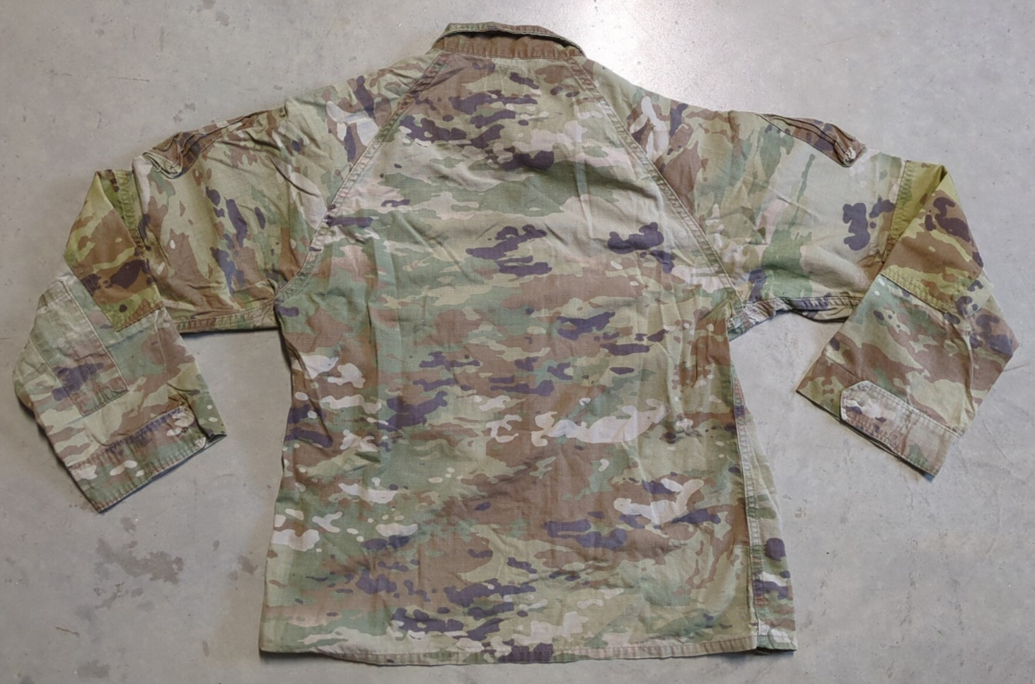 US Military IHWCU Improved Hot Weather Combat OCP Camo Coat Shirt Medium Short