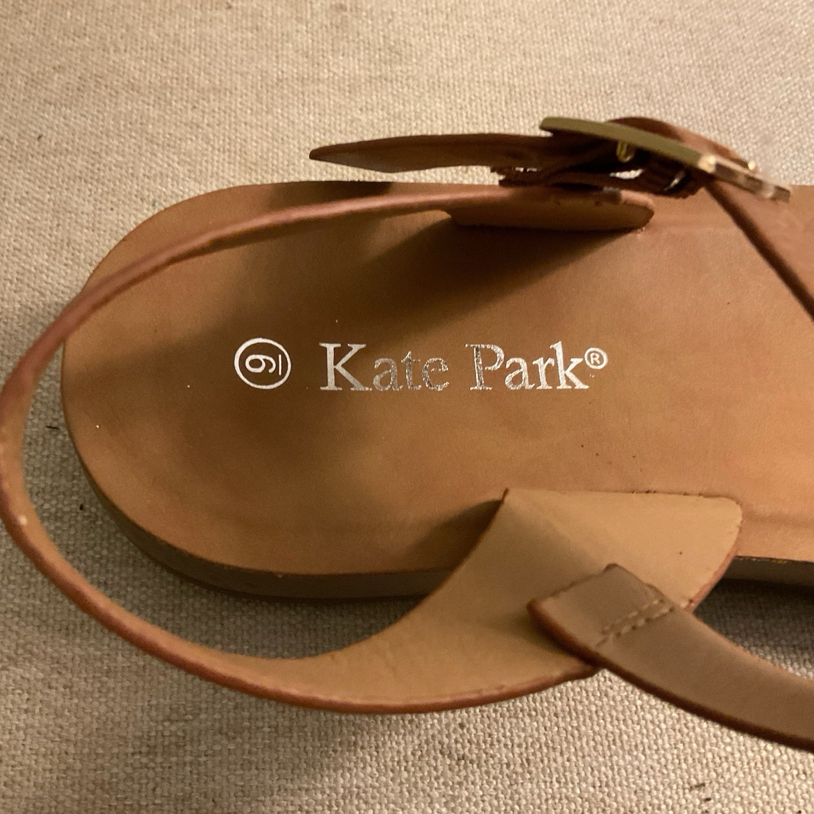 Kate Park Brown Strappy Flat Buckle Sandals Women’s Size 9 NWOB