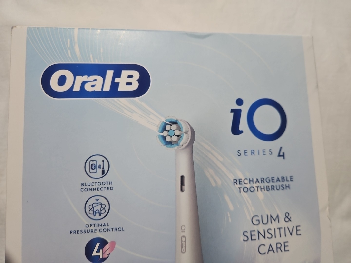 Oral-B iO Series 4 Gum Sensitive Care Rechargeable Electric Toothbrush White NEW