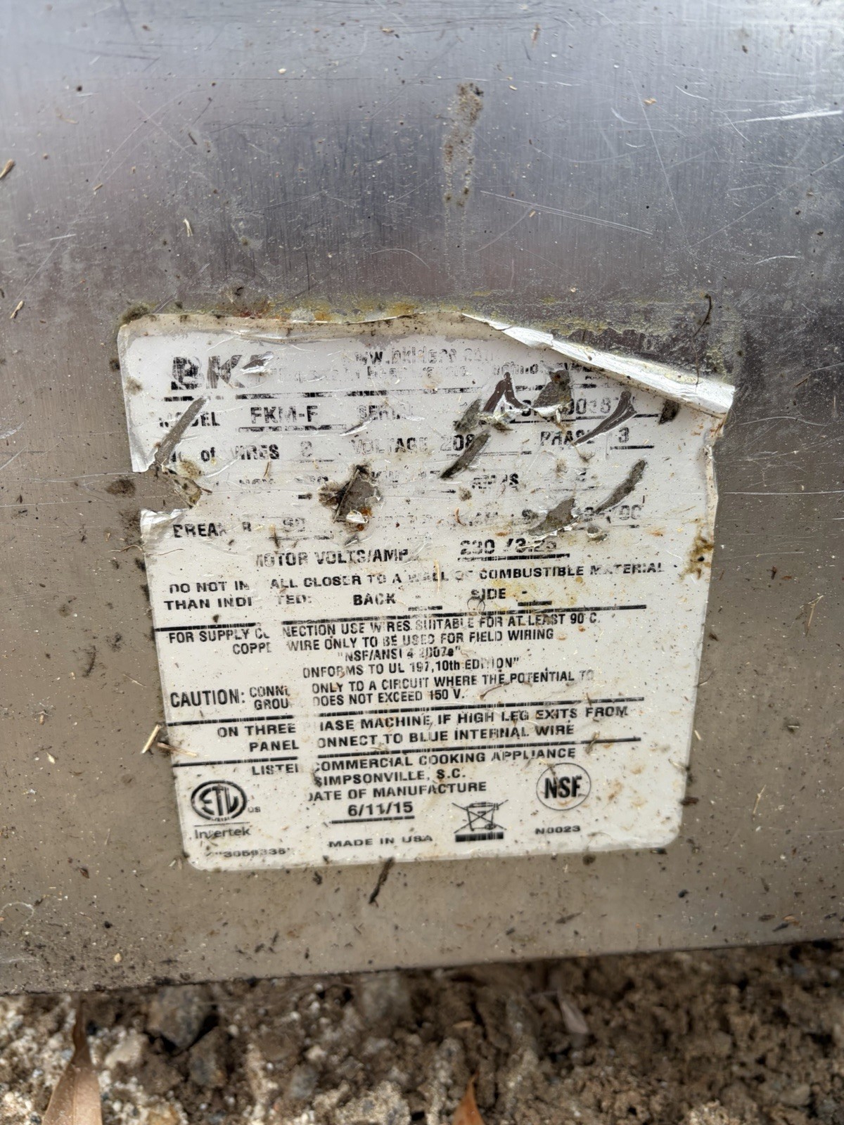 2015 BKI FKM-F Electric Pressure Fryer With Basket & Filtration / Hose 208v