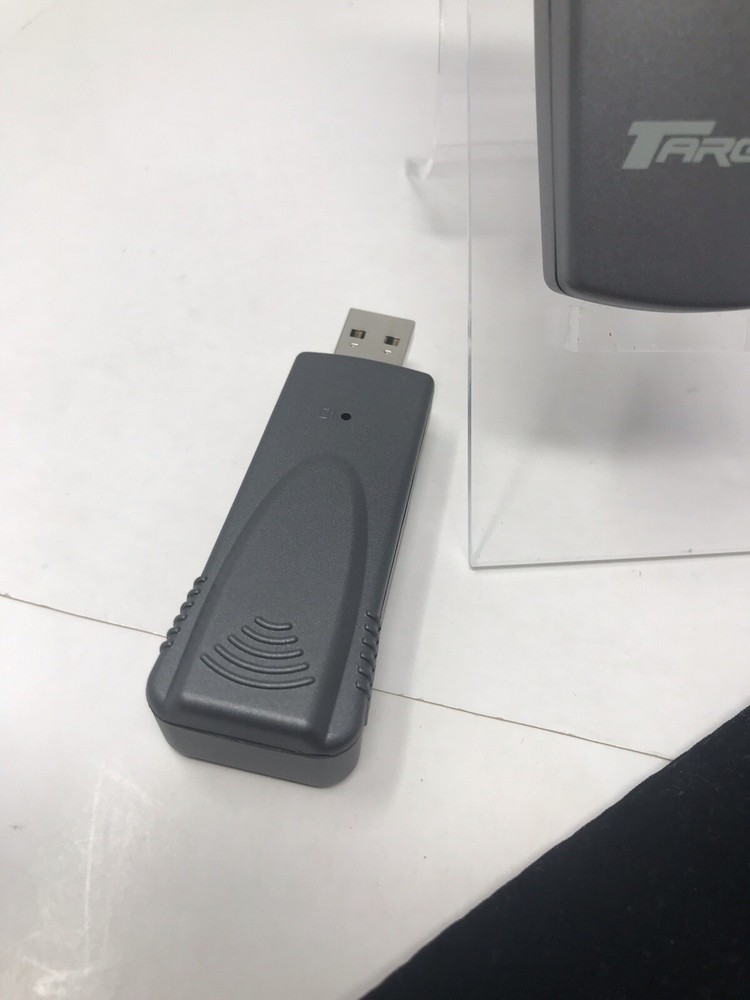 Targus Laser Pointer PAUM30 Presenter and USB Stick Case