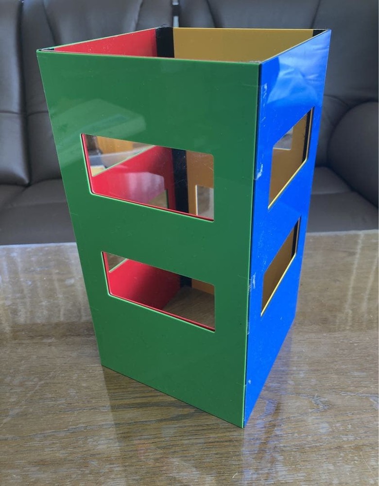 Second hand magic tricksB562 X tube