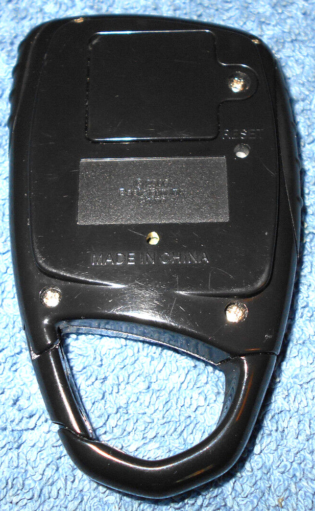 2006 BASIC FUN TOUCH SCREEN CLIP ON SUDOKU CARIBINER HANDHELD ELECTRONIC GAME