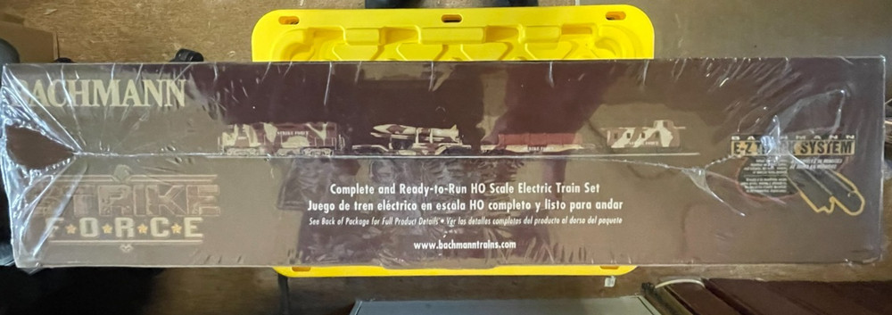 BACHMANN HO #00752 - Strike Force - Military Train Set