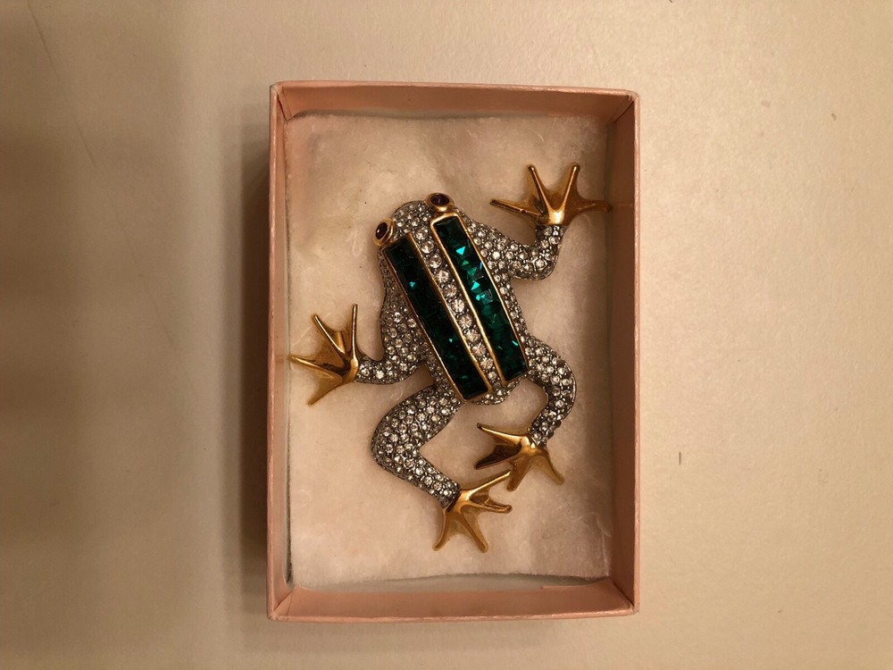 Frog Rhinestone Pin
