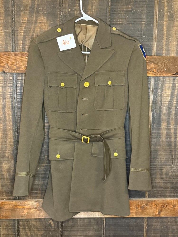 WWII US Army Uniform Jacket 4 Pocket National Guard 38th Infantry Division Patch