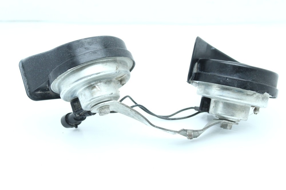 2005 CADILLAC CTS HIGH NOTE GENERIC HORN ONLY OEM B0314