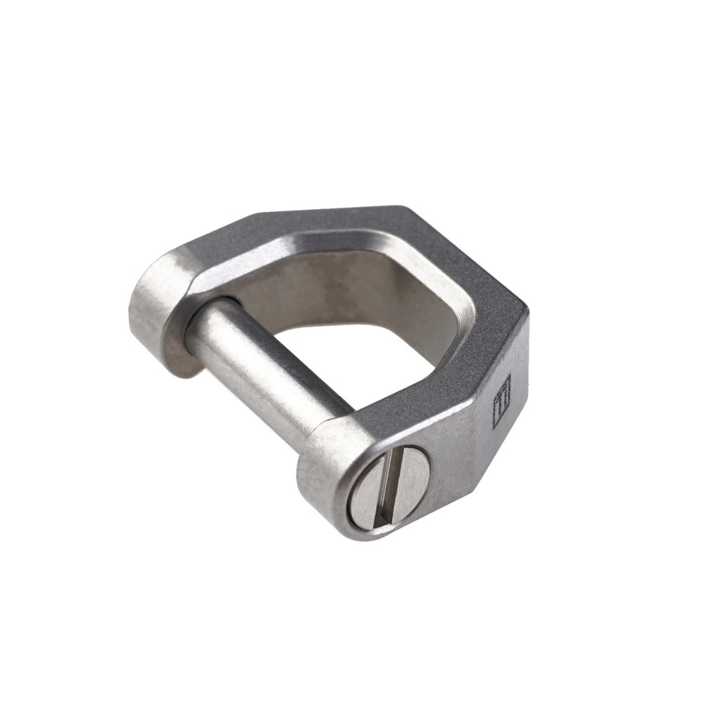 CH2 Titanium D Shape Keyring, for Car Key, Tool and EDC, sandblasted, Mecarmy