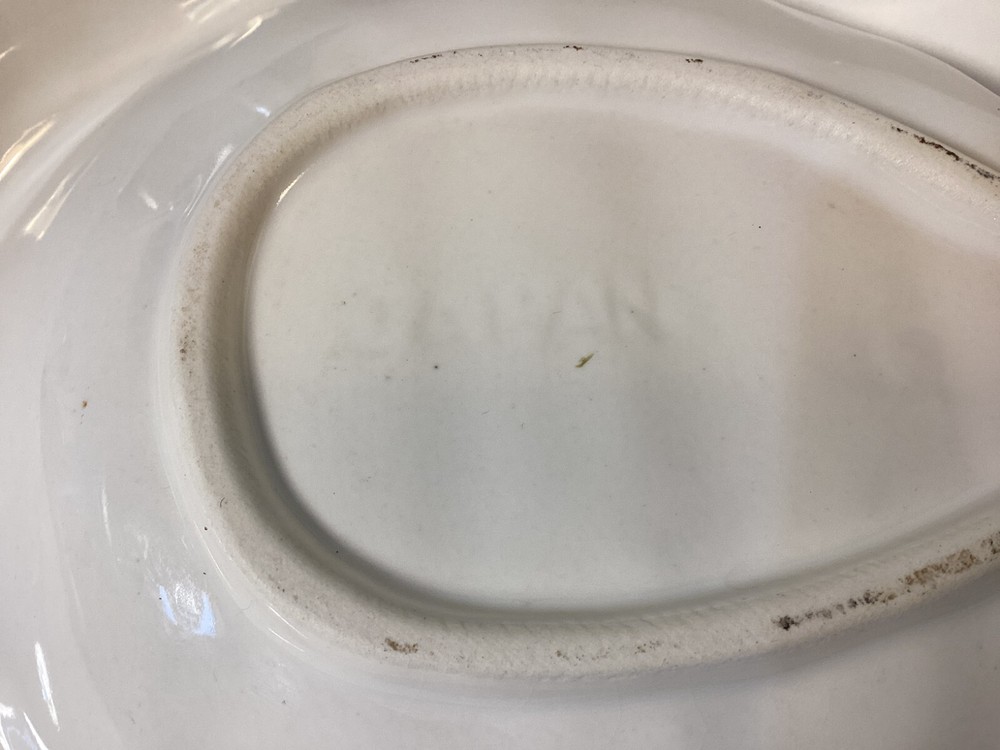 Japan White Seashell Ceramic Serving Platter 14.5" Dips Appetizers Chips Fruit