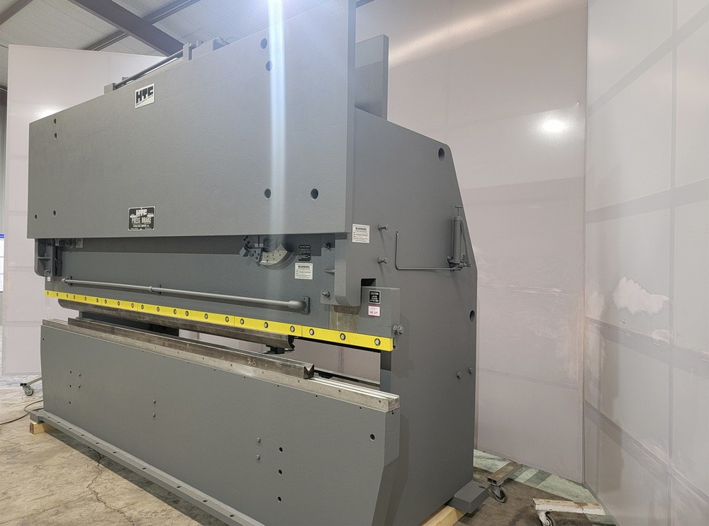 HTC 200-14H Press Brake (12233)