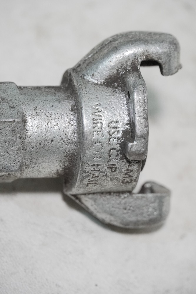 Dixon Grease Gun Coupler Assembly, Hansen Series 210