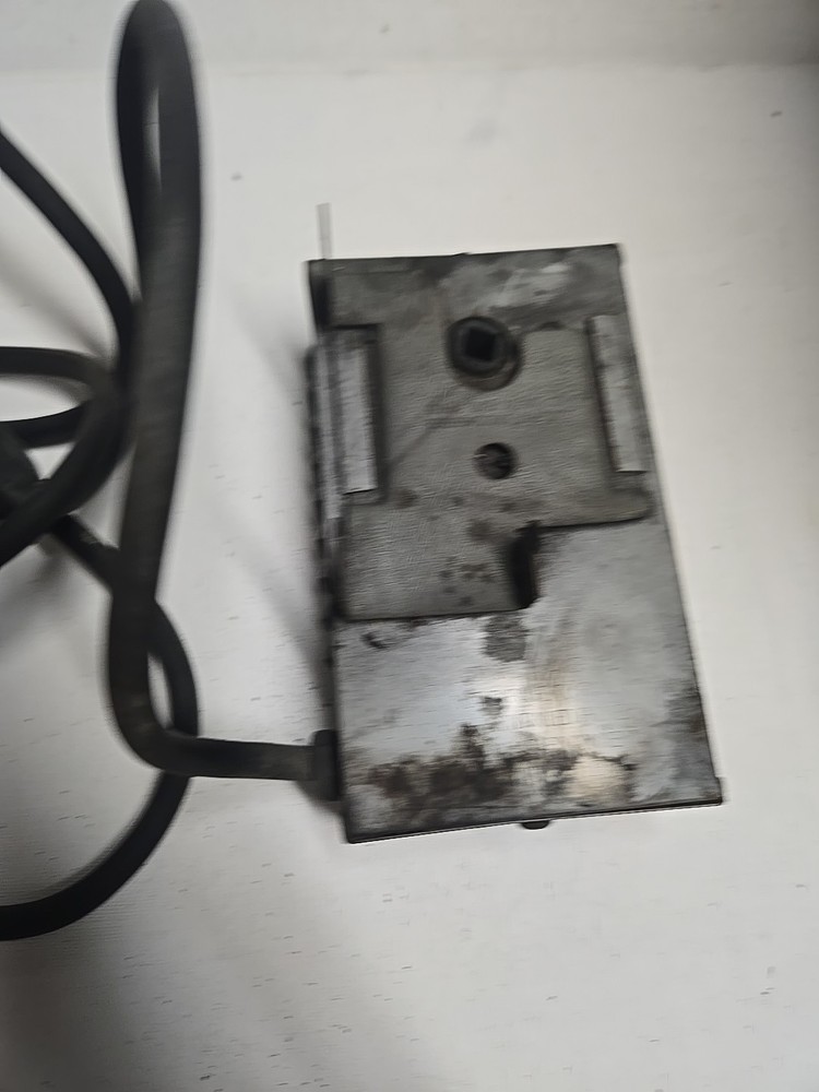 VINTAGE Bar-B-Q Motor Driven Spit Model #390 File E 31451 Untested