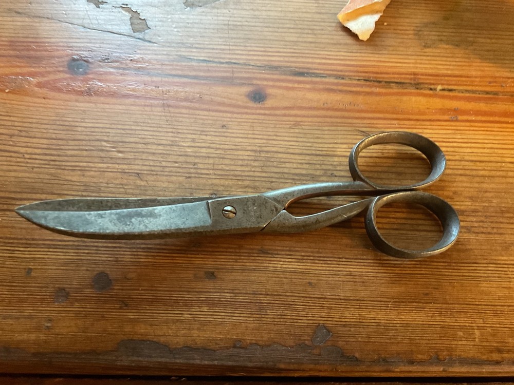 Brown, Bailey & Hannigan tin snips