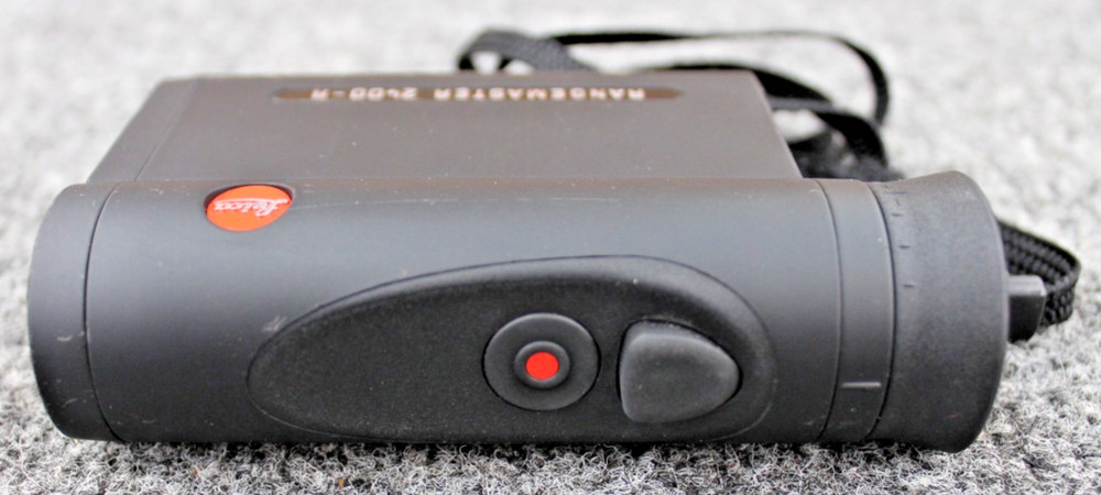 Leica Rangemaster CRF 2400-R w/ Navitech Hard Shell Case (Preowned)
