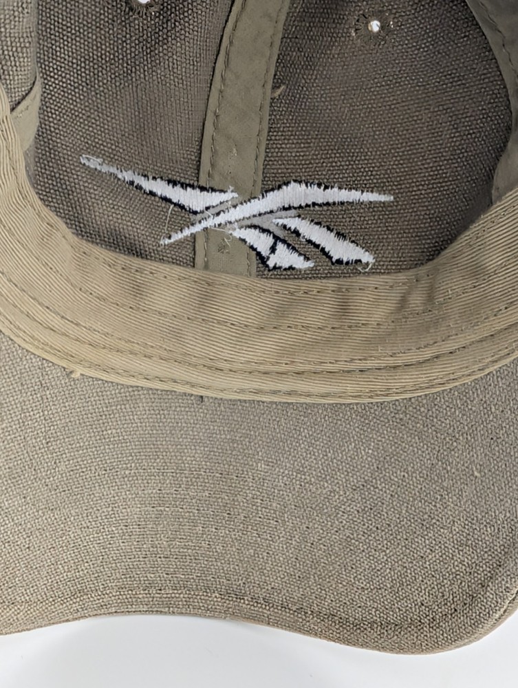 Reebok Classic Ball cap with Adjustable Strapback for Men Tan