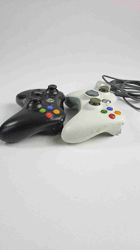2x Xbox 360 Controllers + USB Power Adapter (Only One Battery Pack)