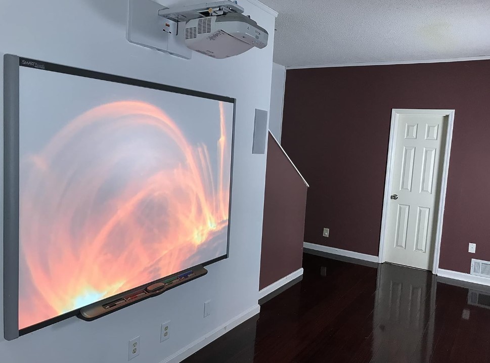 Interactive Smart Board SB680 With Short throw Projector For Classroom