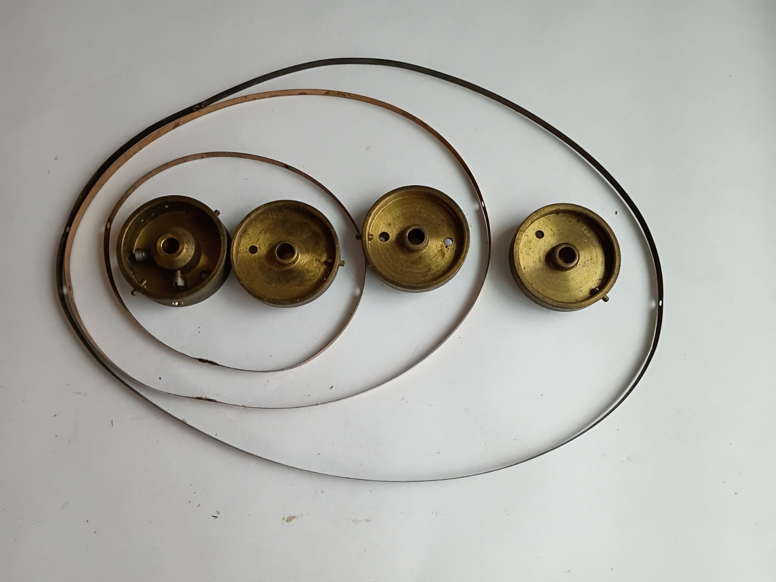 1928 Atwater Kent Model 44 Tuning Pulley Set Brass Wheels And Metal Bands