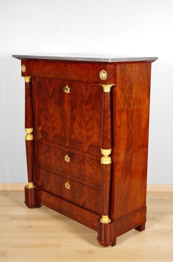 Empire Era Secretary