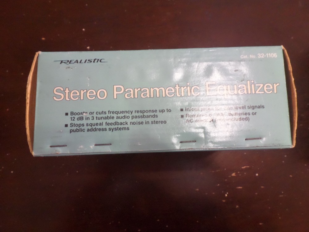 Realistic 32-1106 Stereo Parametric Equalizer W Box & Manual