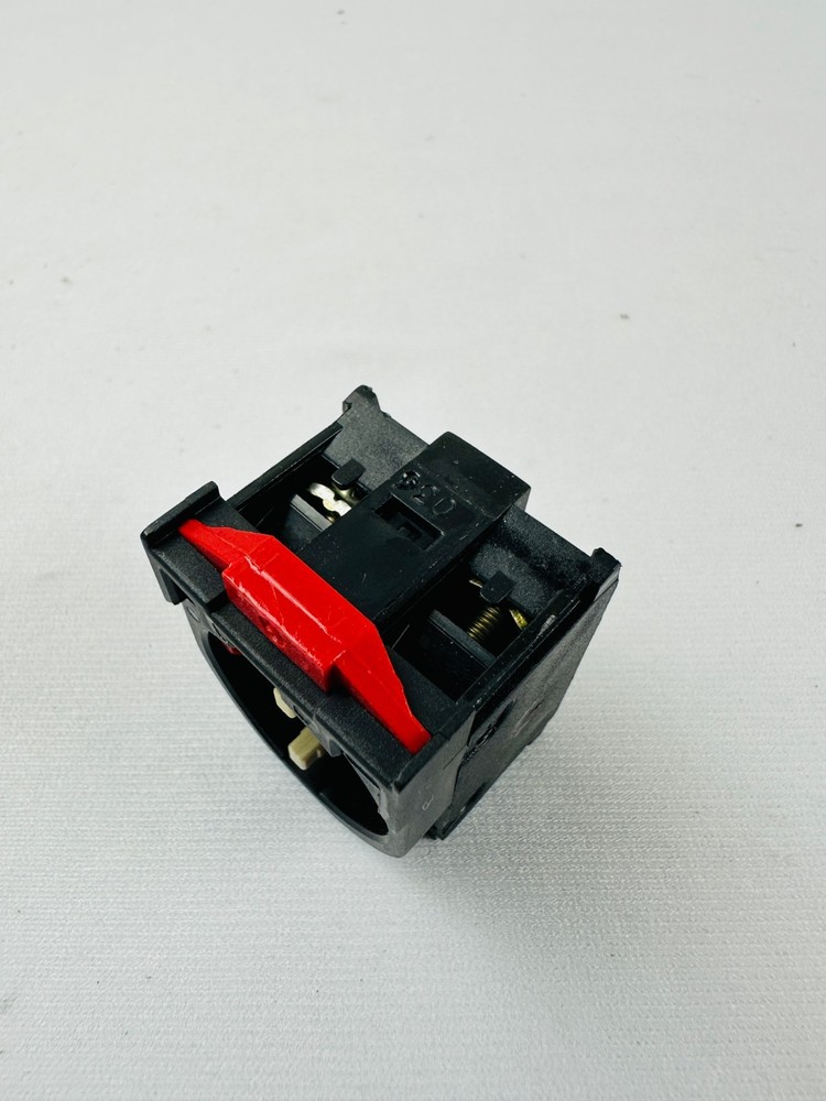 General Electric 080BF11V Contact Block