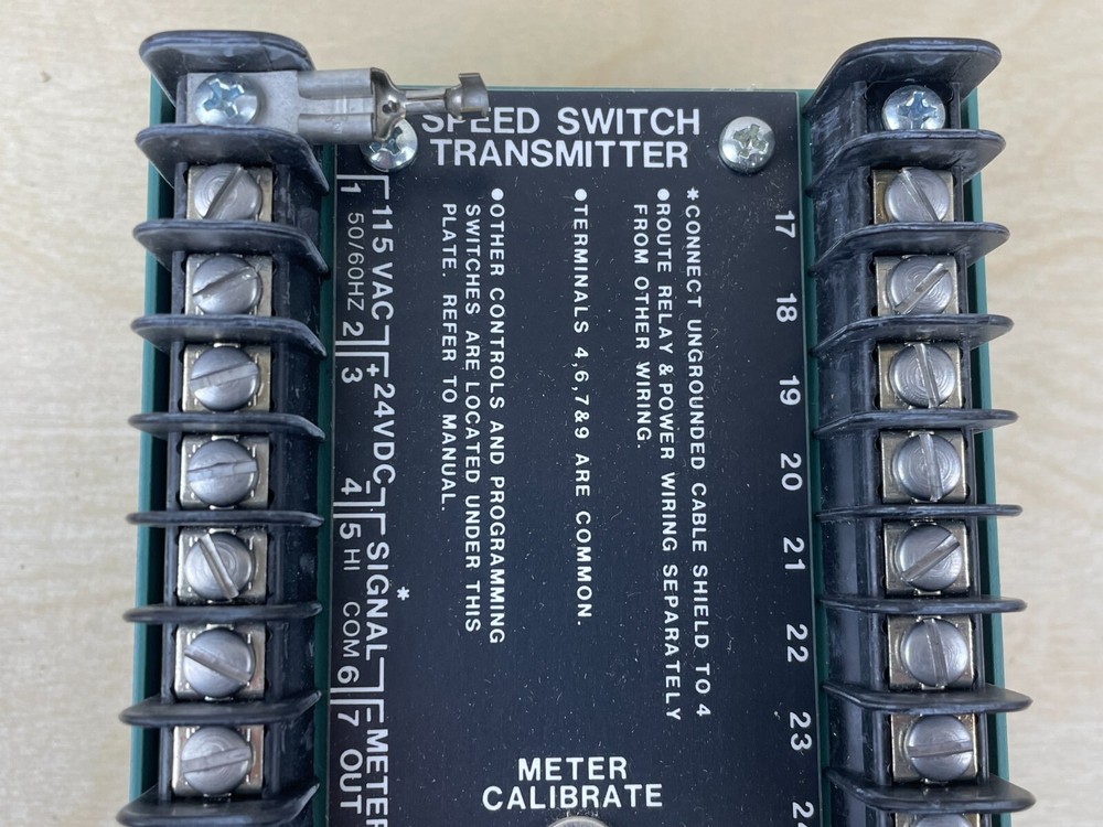 TRW Dynalco Controls SST2000-7 Speed Switch Transmitter