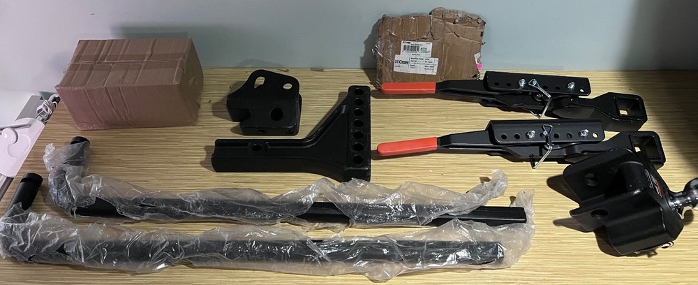 CURT 17510 TruTrack WEIGHT DISTRIBUTING HITCH