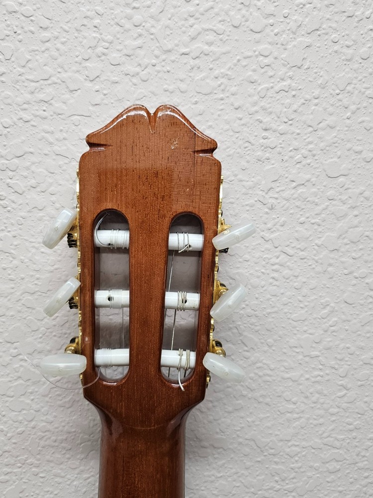 1998 Manuel Raimundo 140 Classical Guitar - Natural