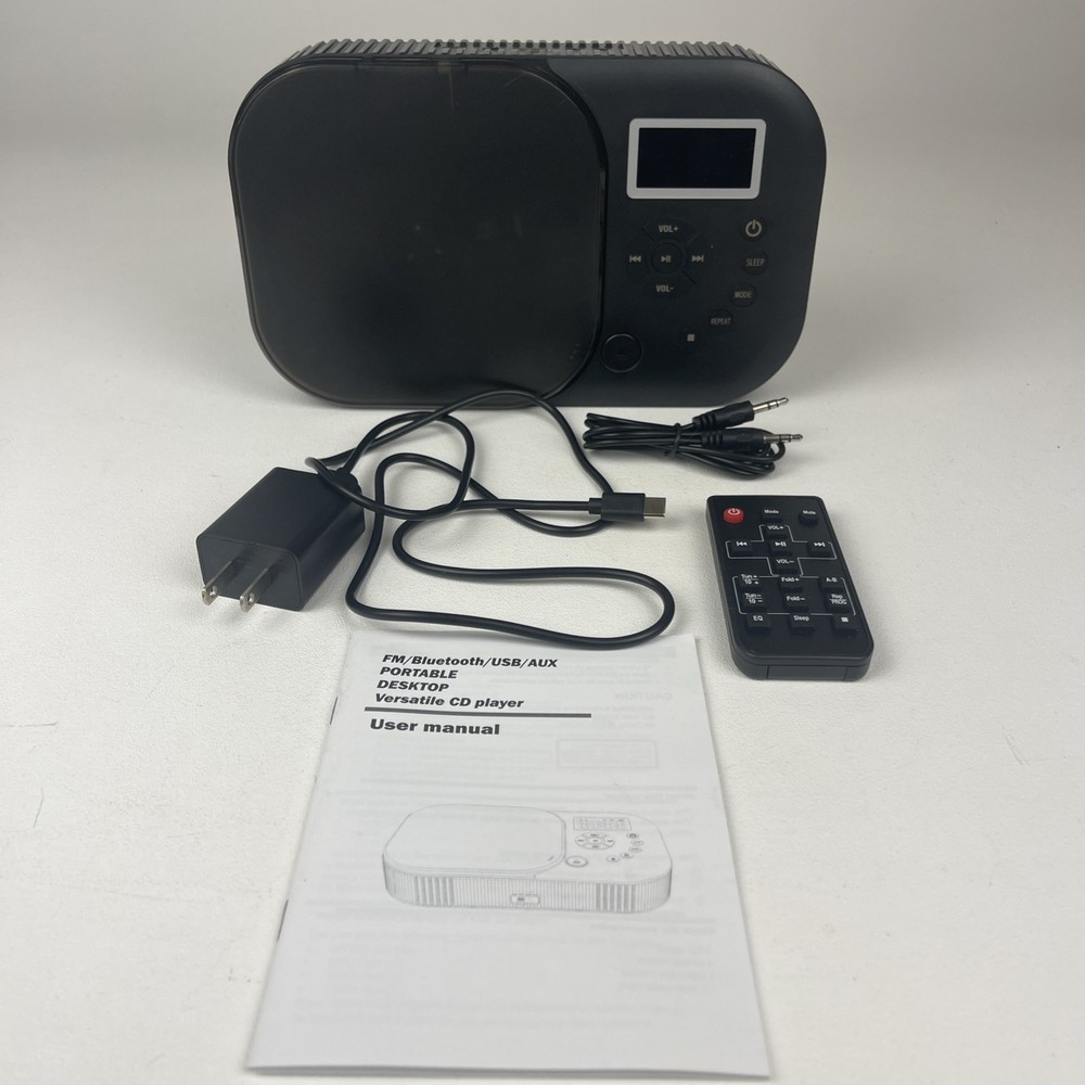 FM/ Bluetooth / USB / Aux Portable Desktop Versatile CD Player, White