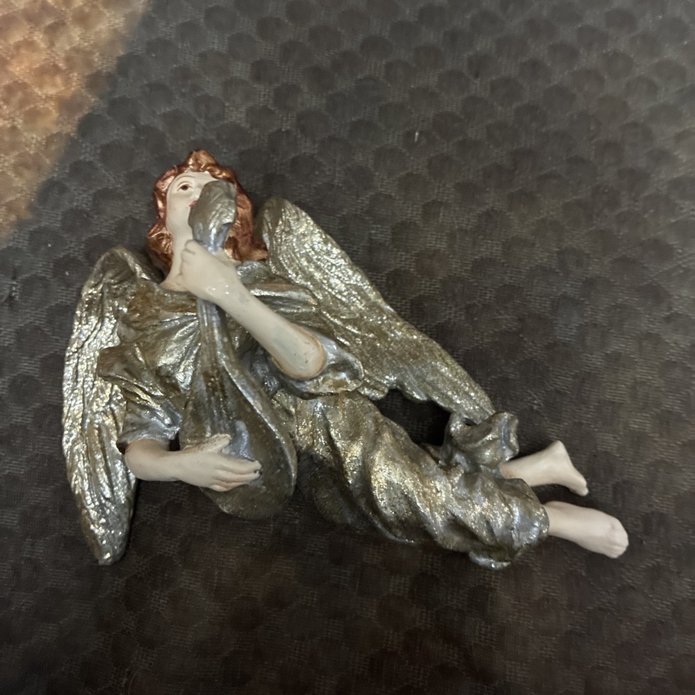 Angel with Lute Ornament
