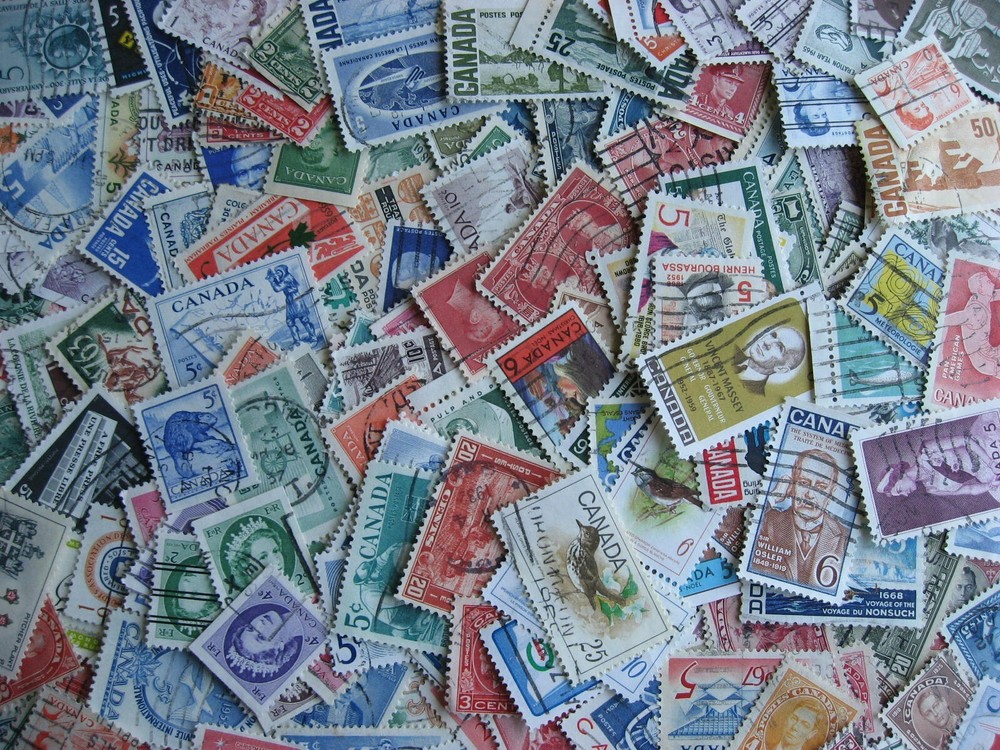 Canada collection 250 different U all pre 1970 stuff here!!