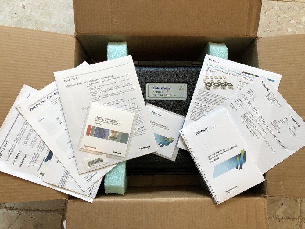 Tektronix 80E09B 60 GHz Electrical Dual Channel Sampling Module - DSA8300