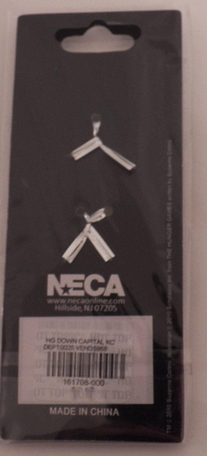 NEW 74th Annual Hunger Games Lucite Keychain NECA May Odds Be Ever In Your Favor