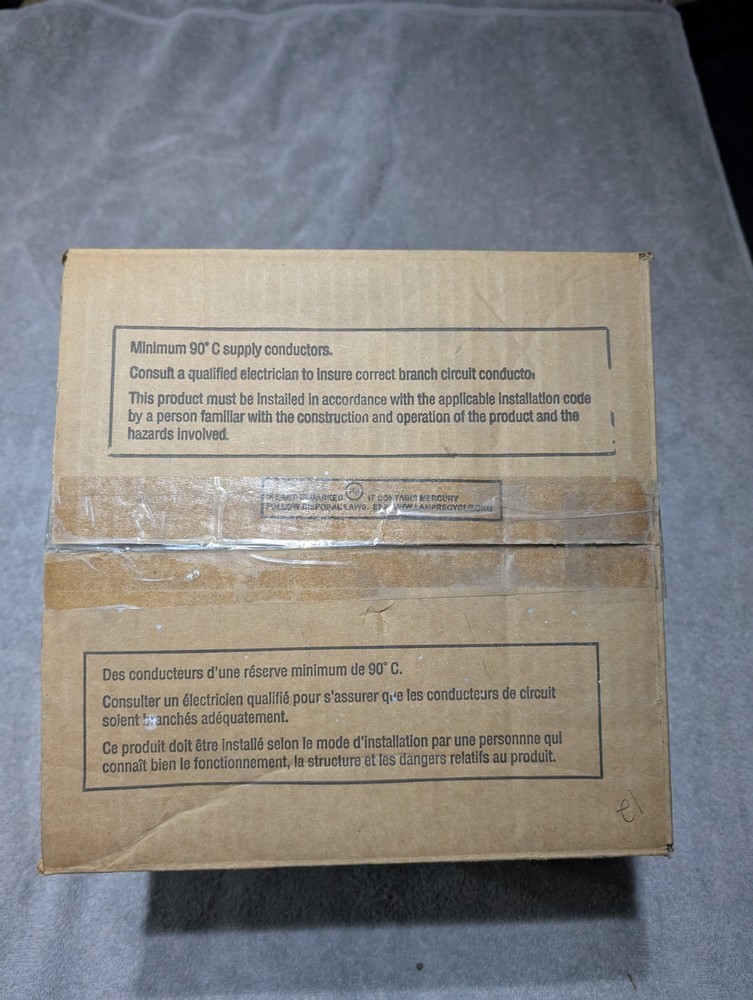 Lithonia Lighting Eight Inch Vertical Clear Diffuse Reflector