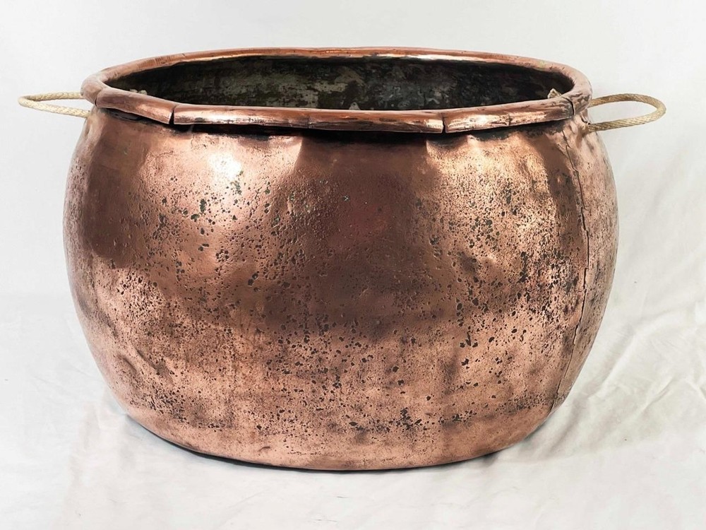 BIG GEORGIAN ANTIQUE SOLID COPPER LOG BIN - CAULDRON - PLANTER