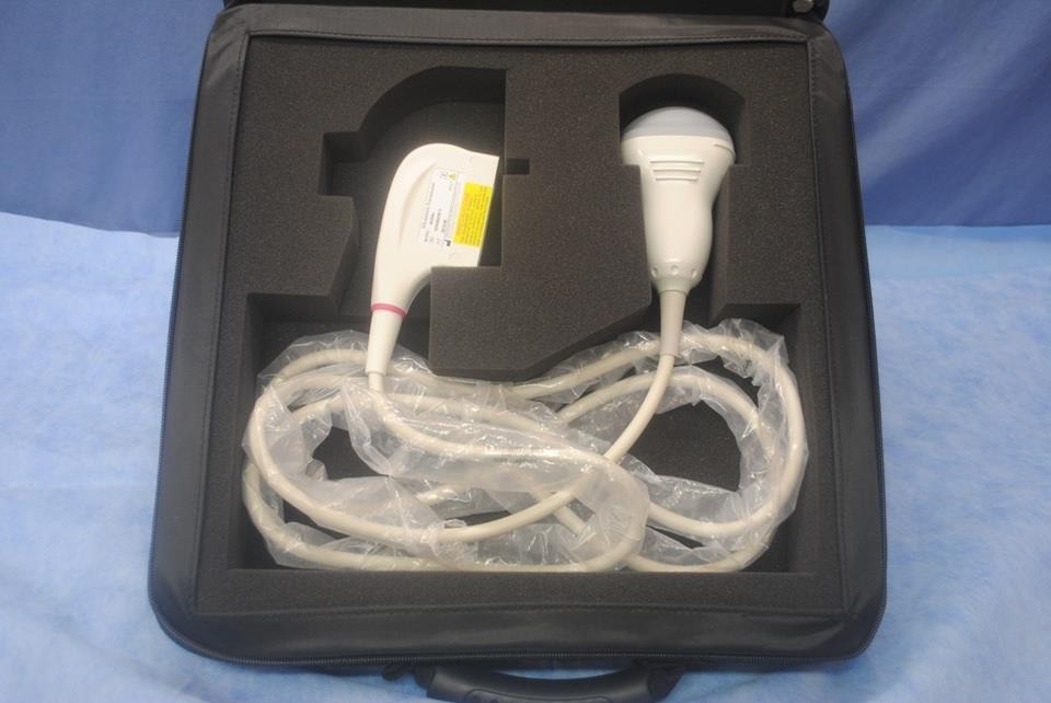 NEW MINDRAY 4CD4S CURVED ARRAY 3D/4D ULTRASONIC TRANSDUCER IN CARRY CASE