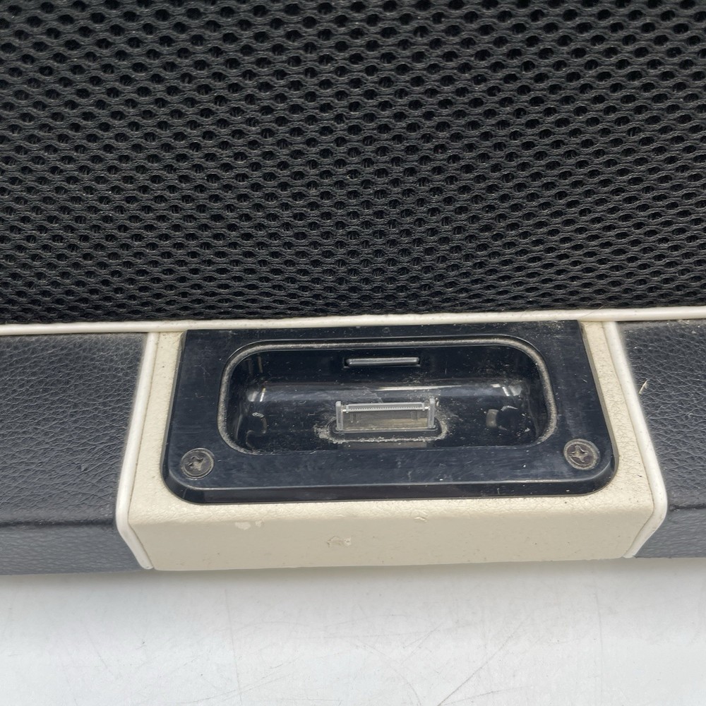 First Act DK 1000 Guitar Amplifier With iPod Docking Station