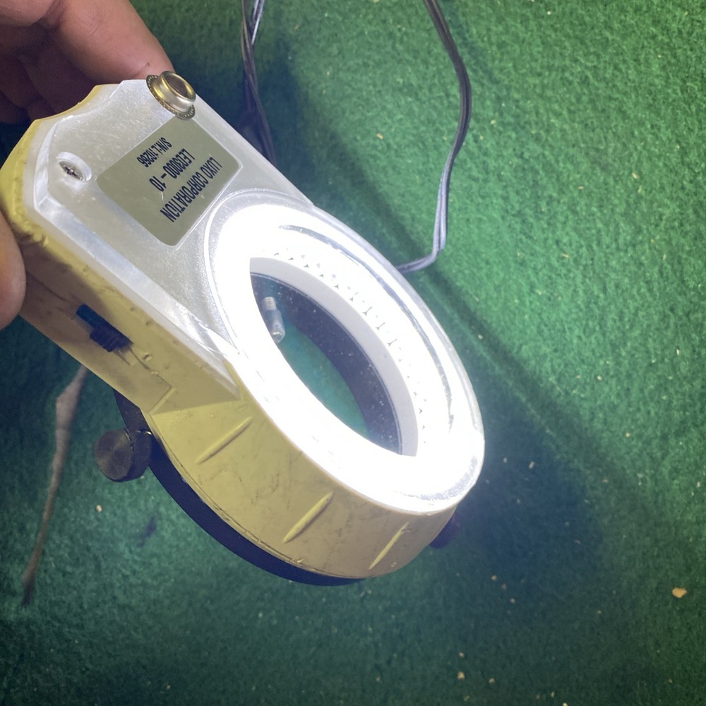 Luxo Led3000-10 Microscope Lamp "Working"