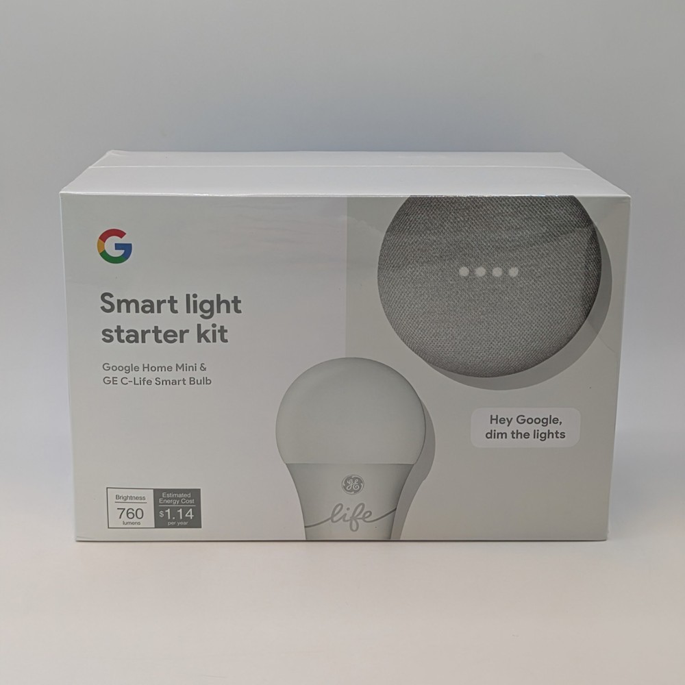 Google Smart Light Starter Kit (GA00518-US) New Unopened