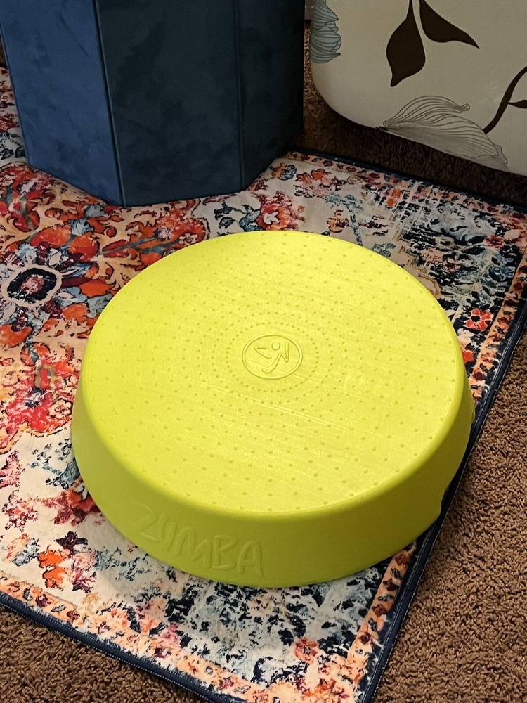 Zumba Fitness Step Riser Aerobic Stepper Riser Round Plastic Platform StepUp~18”