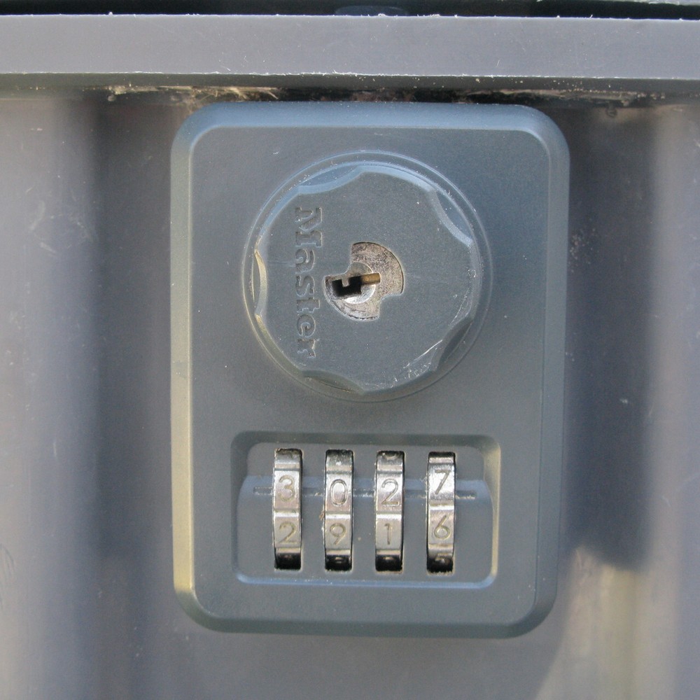 Barracuda Storage Lock Box, Large