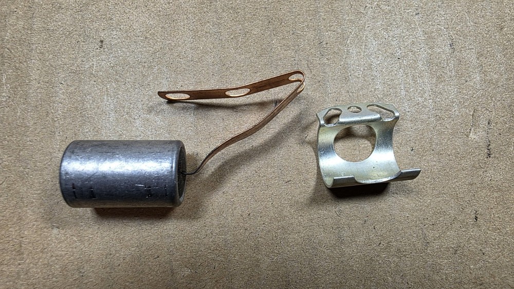 ORIGINAL NOS 1969-1971 MOPAR IGNITION DISTRIBUTOR CONDENSER WITH BRACKET