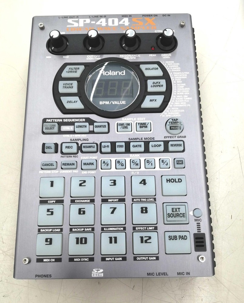 Roland SP-404SX Linear Wave Sampler DJ Workstation 29 Effects Silver Compact Box