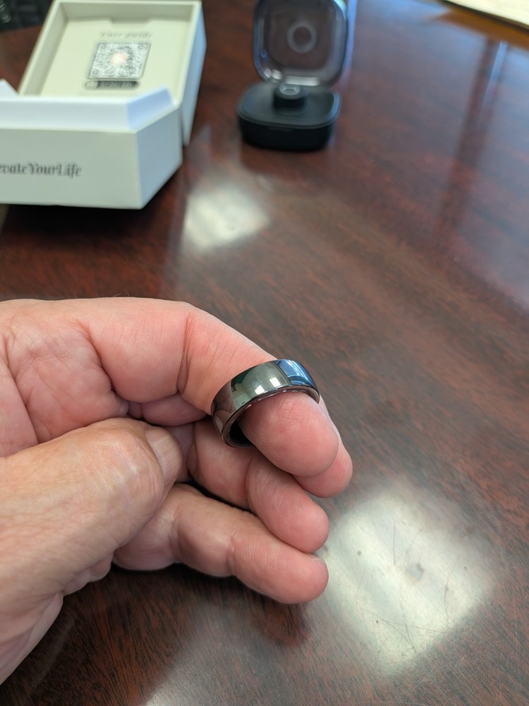 Circular Ring 2 - Obsidian Black - Size 11 - Smart Ring