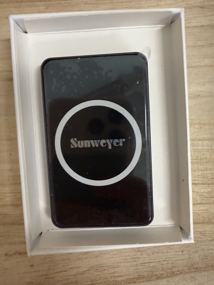 NEW - Wireless Car Play 3 in 1 Android 12/CarPlay/Android Auto SW12Pro