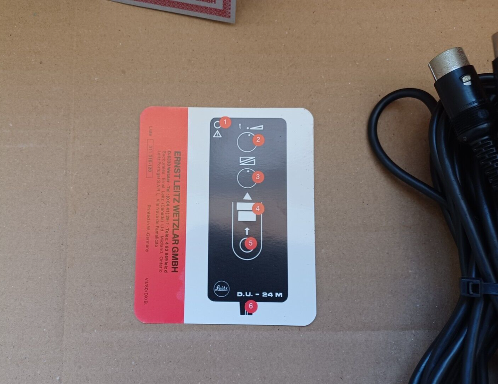 Leitz, Fade Control Unit Remote Control and Directions - for Pradovit Projector