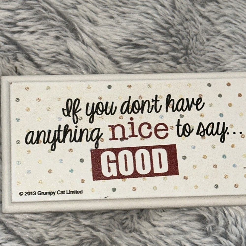 GANZ Grumpy Cat Wall Art - White and Black NEW