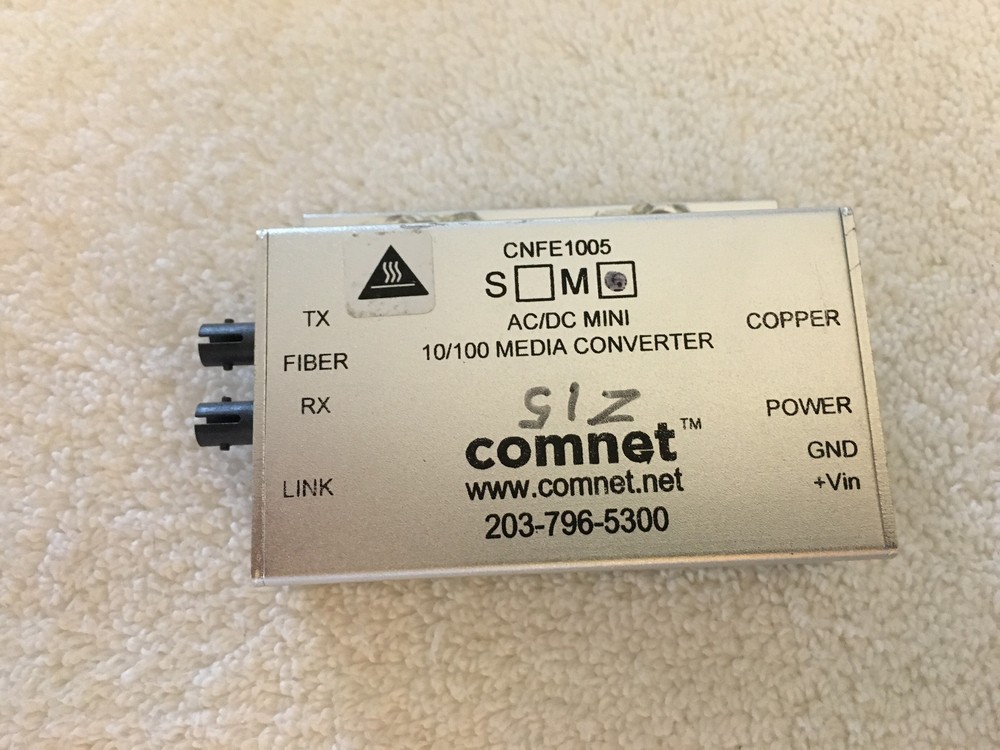 Comnet CNFE1005 AC/DC MINI 10/100 MEDIA CONVERTER - Used