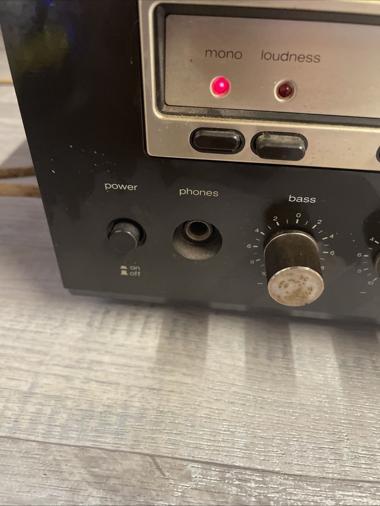 Sharp SM-1122 Integrated Amplifier Separate