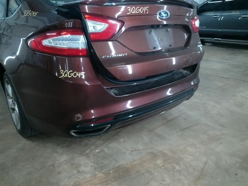 FUSION 2015 High Mounted Stop Light 104669320